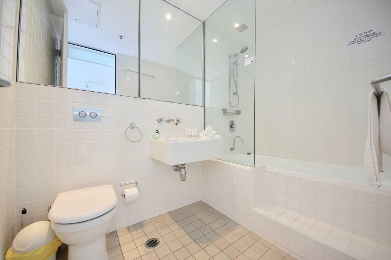 Beachfront On Oasis Centre, Air On Broadbeach 1503 Gold Coast Exterior photo